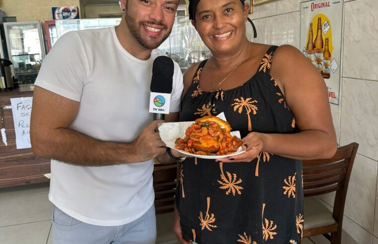 COMIDAS DE SÃO BERNARDO: ACARAJÉ DA CIZA NA ESTRADA DOS ALVARENGAS MANTÉM TRADIÇÃO BAIANA HÁ 13 ANOS