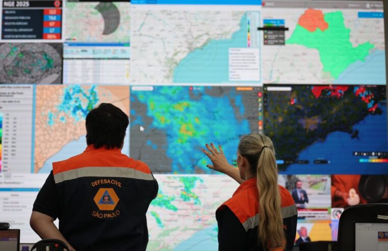 DEFESA CIVIL EMITE ALERTA SEVERO PARA CHUVAS INTENSAS EM TODO O LITORAL PAULISTA NESTA QUINTA-FEIRA (12)