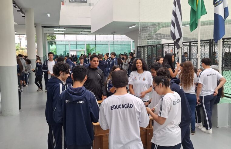 EME PROFESSORA ALCINA DANTAS FEIJÃO, DE SÃO CAETANO, CELEBRA 59 ANOS COM ATIVIDADES EDUCATIVAS