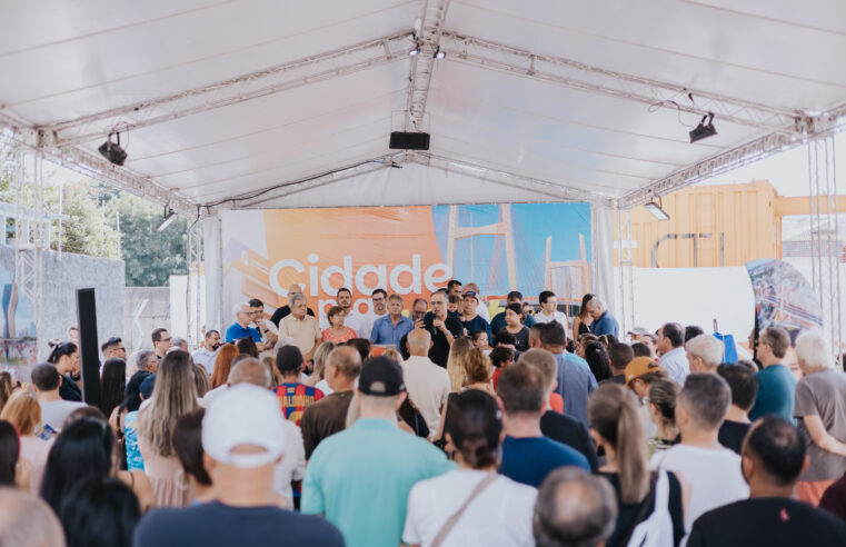 EMOÇÃO MARCA A ENTREGA DE NOVA PRAÇA-PARQUE EM REGIÃO PRÓXIMA À AVENIDA ALDINO PINOTTI, NO CENTRO DE SÃO BERNARDO