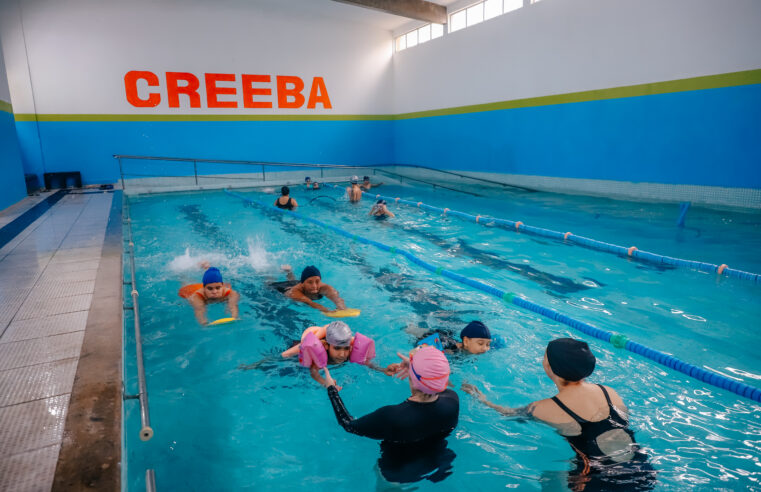 ENTREGA EM SÃO BERNARDO GARANTE REESTRUTURAÇÃO DA PISCINA DO CREEBA, NO ASSUNÇÃO