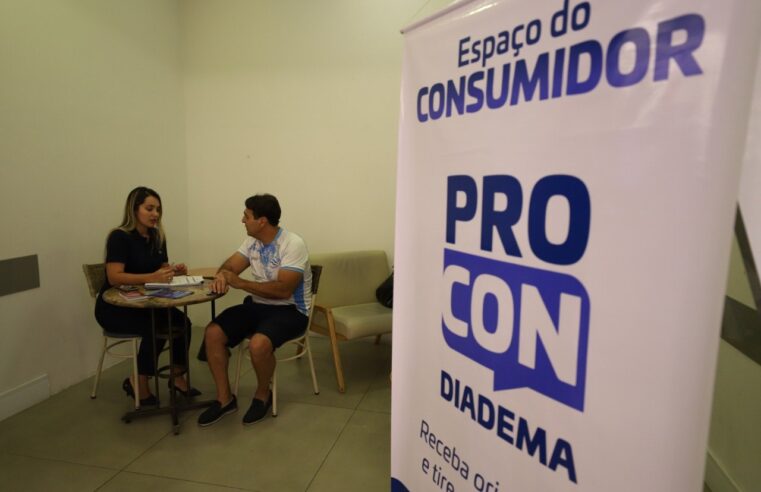 PROCON DIADEMA PROMOVE AÇÃO NO SHOPPING PRAÇA DA MOÇA