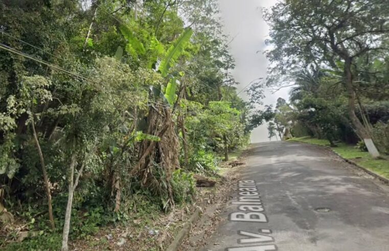 INTOLERÂNCIA RELIGIOSA TERMINA EM AGRESSÃO E IDOSO AMEAÇA FIÉIS COM FOICE EM SÃO BERNARDO