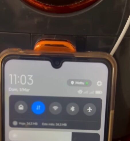 MORADORES DA VILA SÃO PEDRO RELATAM FALTA DE SINAL DA TIM