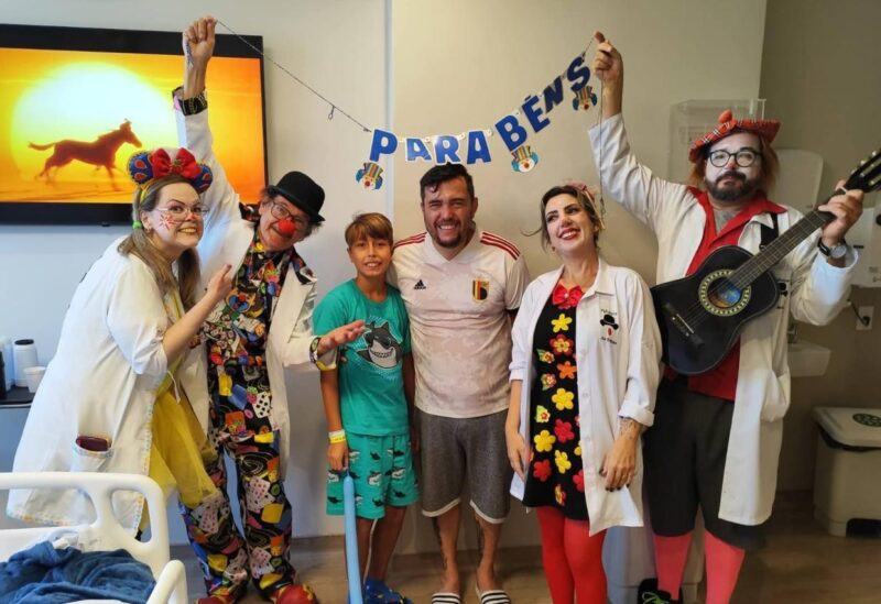 HOSPITAL SÃO LUIZ SÃO BERNARDO RECEBE VISITA DO GRUPO PALHAÇOS DA SAÚDE