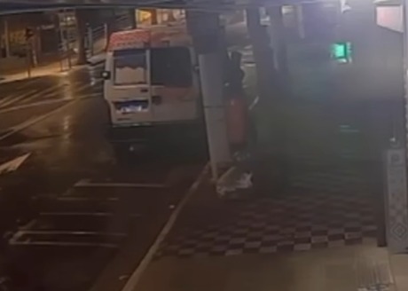 CRIMINOSOS TENTAM FURTAR FOOD TRUCK ESTACIONADO NA PADRE LUSTOSA, PRÓXIMO À MARECHAL