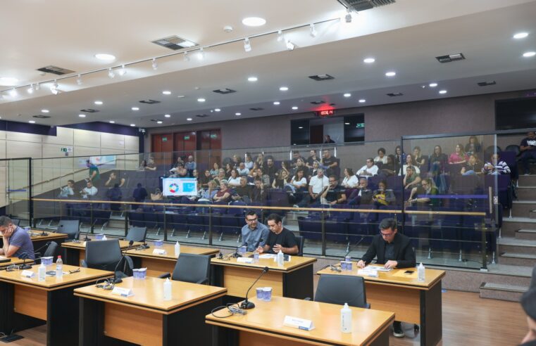 AUDIÊNCIA PÚBLICA REFORÇA TRANSPARÊNCIA DA SECRETARIA DE EDUCAÇÃO DE SÃO CAETANO