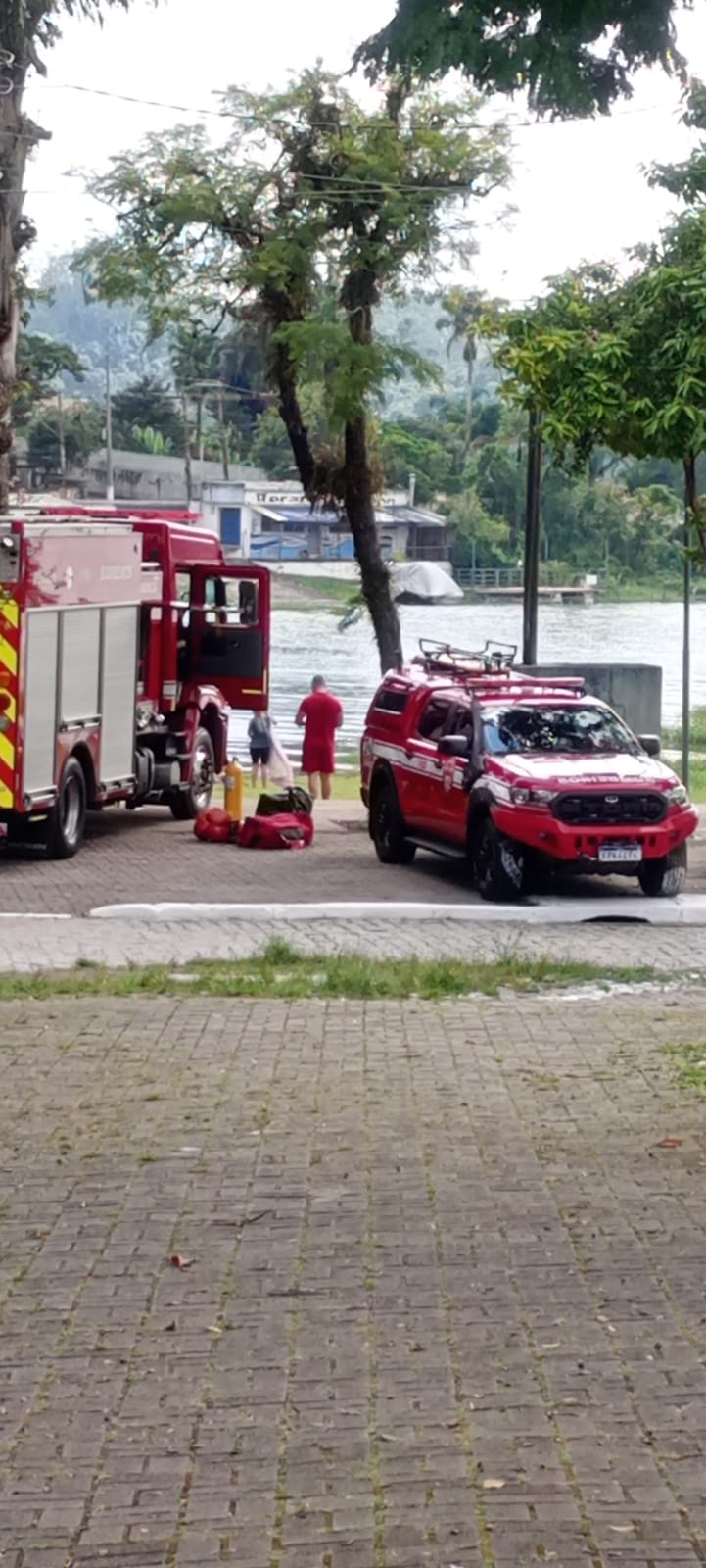 HOMEM MORRE APÓS AFOGAMENTO NA REPRESA BILLINGS NESTE SÁBADO (4)