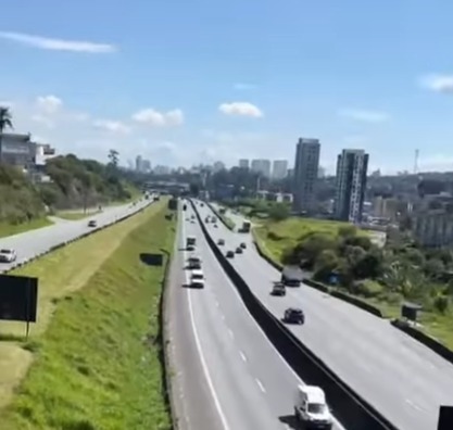 FERIADO DE PÁSCOA DEVE LEVAR ATÉ 350 MIL VEÍCULOS AO LITORAL PELO SISTEMA ANCHIETA-IMIGRANTES