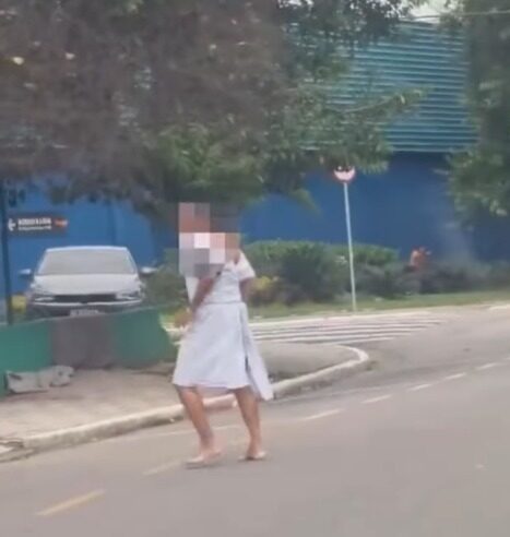 HOMEM VESTINDO AVENTAL HOSPITALAR É VISTO NA REGIÃO CENTRAL DE SÃO BERNARDO