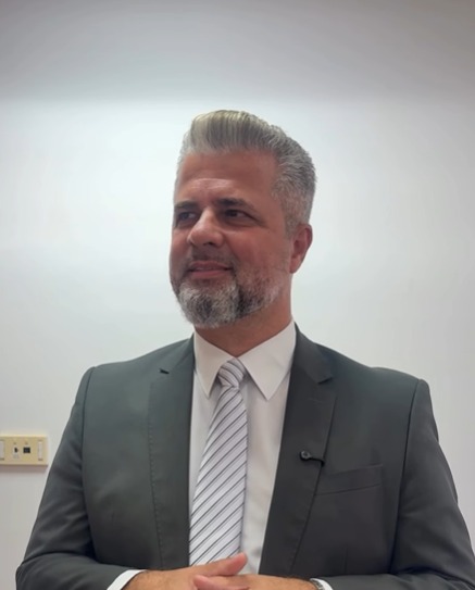 SÃO BERNARDO APROVA LEI QUE LIMITA FILA DA SABESP A 30 MINUTOS