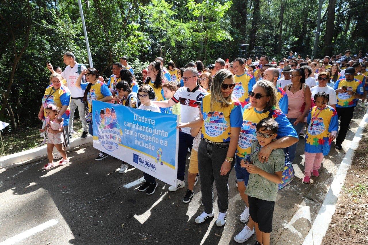 CERCA DE 3 MIL PESSOAS PARTICIPAM DA 4ª CAMINHADA DO ORGULHO AUTISTA DE DIADEMA