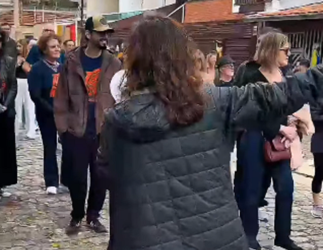 “PORTÕES QUE FALAM, CRIA CLIMA DE GALERIA DE ARTE EM RUAS DE SANTO ANDRÉ”