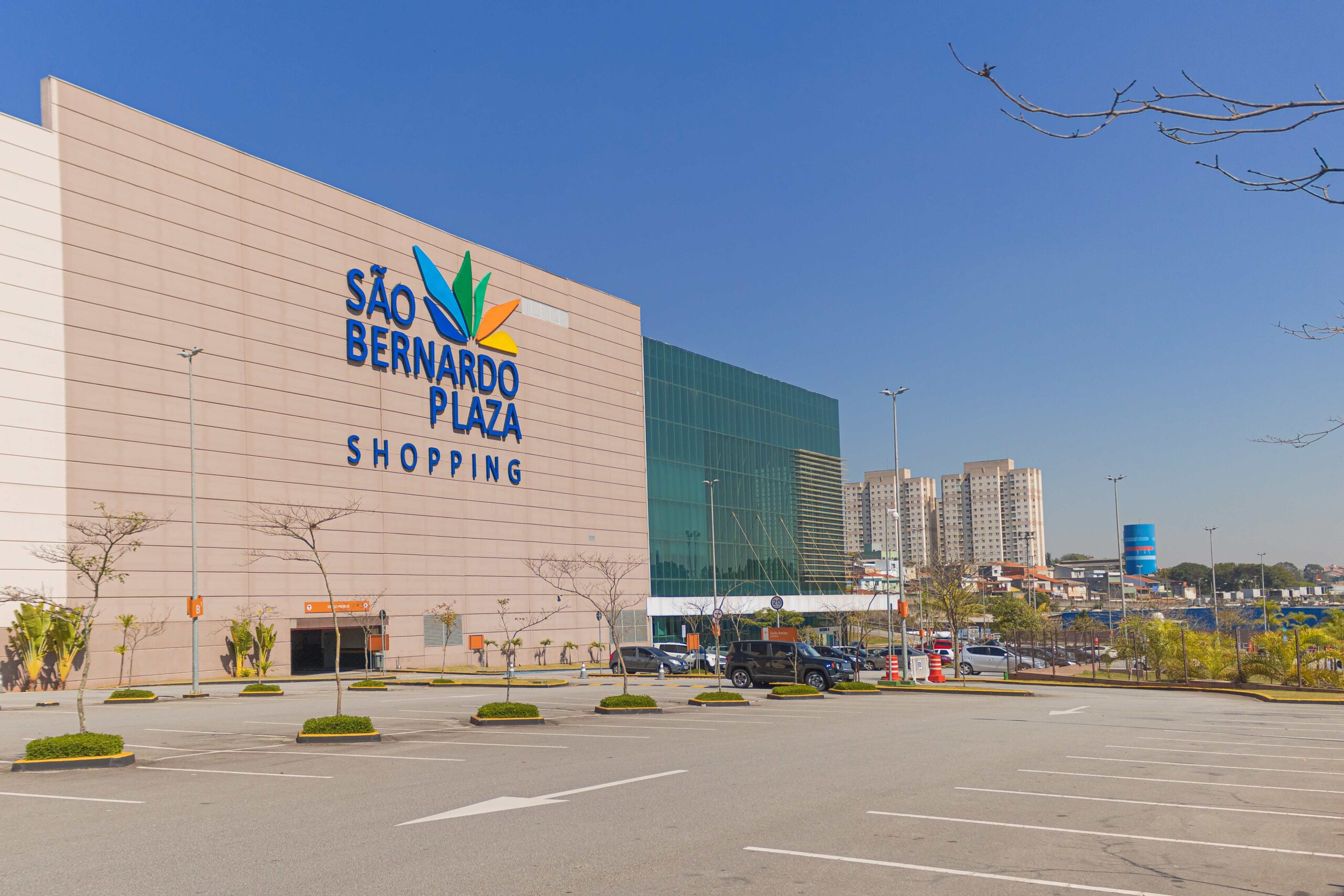 SÃO BERNARDO PLAZA SHOPPING PROMOVE CONTAÇÃO DE HISTÓRIA GRATUITA E DISTRIBUIÇÃO DE LIVROS