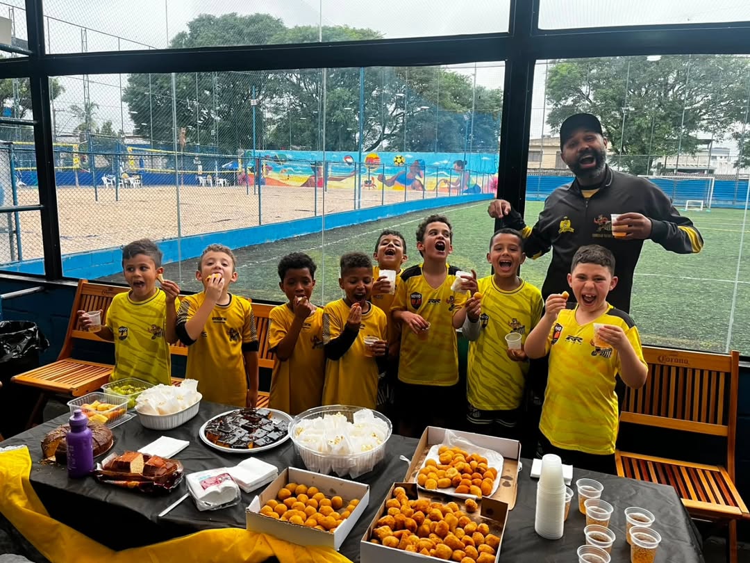 EM SÃO BERNARDO, ESCOLINHAS DE FUTEBOL DO NOVORIZONTINO ABREM PORTAS PARA CRIANÇAS NEURODIVERGENTES