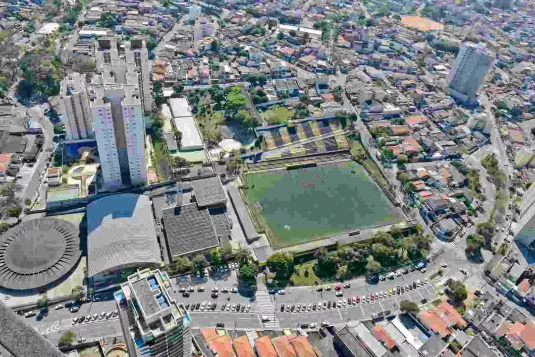AMÉRICA É ELIMINADO APÓS CONFUSÃO NO CAMPO DO LAVÍNIA E FINAL DA COPA SÃO BERNARDO ESTÁ DEFINIDA