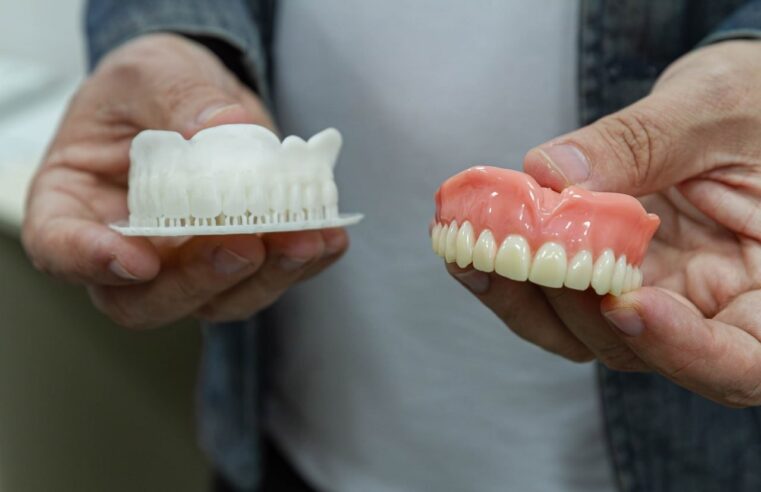 MORADORES DE DIADEMA RECEBEM PRÓTESE COM TECNOLOGIA DE IMPRESSÃO 3D