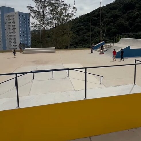 SÃO BERNARDO ENTREGA CENTRO COMUNITÁRIO ESPORTIVO NO COMPLEXO DO AREIÃO