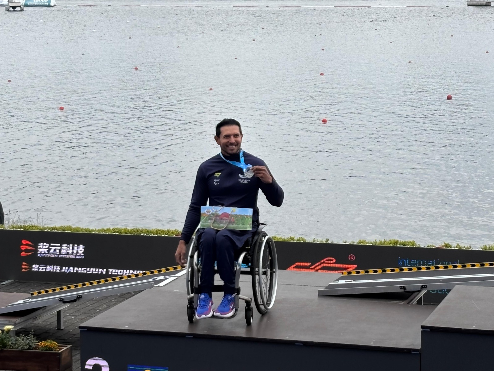 LUÍS CARLOS CARDOSO, ATLETA DA PARACANOAGEM DE SÃO BERNARDO, É PRATA NA COPA DO MUNDO DA ALEMANHA