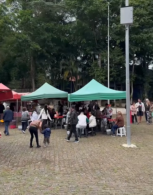 VOCÊ CONHECE A FEIRINHA DO RIACHO GRANDE? TRADIÇÃO REÚNE FAMÍLIAS HÁ 48 ANOS EM SÃO BERNARDO