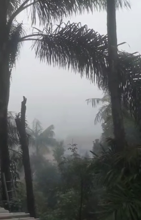 NEBLINA TOMA CONTA DE SÃO BERNARDO NA TARDE DESTA SEGUNDA (25)