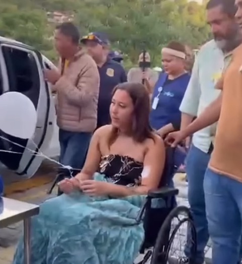 APÓS RESGATE EM ALTO-MAR, BRUNA RECEBE ALTA E VOLTA PARA CASA