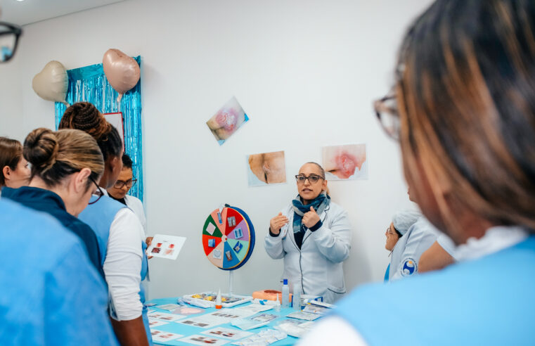 COM WORKSHOP, HOSPITAL DE URGÊNCIA DE SÃO BERNARDO CAPACITA SERVIDORES DA SAÚDE PARA PREVENÇÃO DE LESÕES EM PACIENTES ACAMADOS