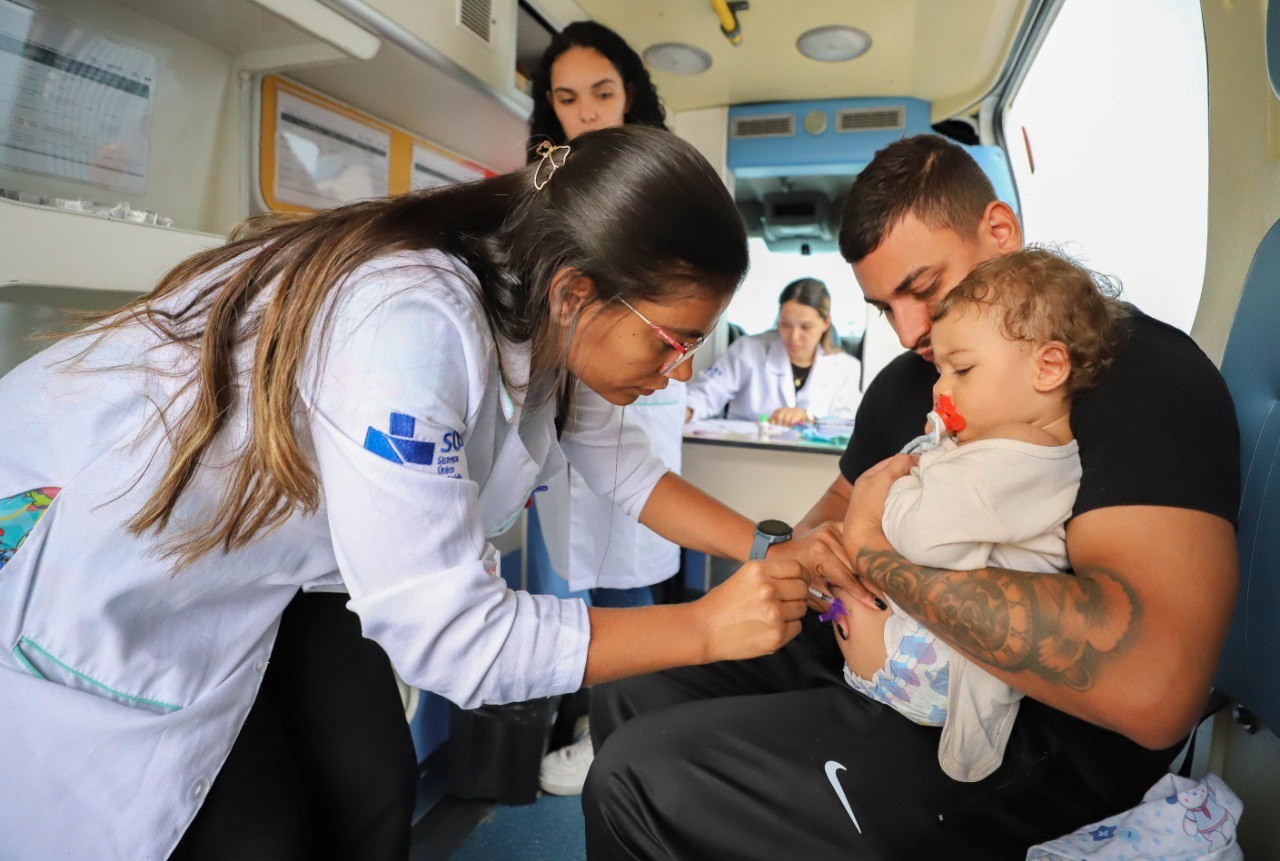 DIADEMA AMPLIA PÚBLICO PARA VACINAÇÃO DA INFLUENZA NO DIA D (23)