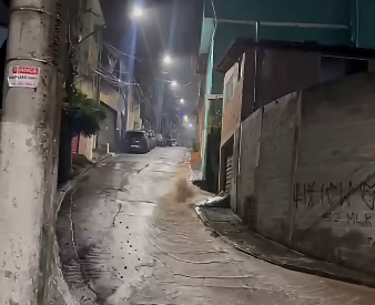 TUBULAÇÃO DE ÁGUA SE ROMPE NA MADRUGADA DESTE DOMINGO NO JARDIM SILVINA