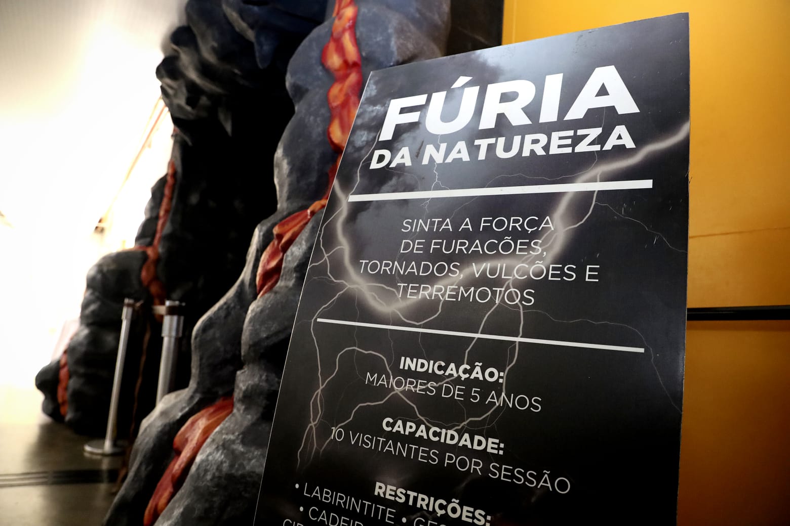 SABINA REABRE ATRAÇÃO QUE SIMULA FURACÃO, TERREMOTO E DIVERSOS FENÔMENOS CLIMÁTICOS