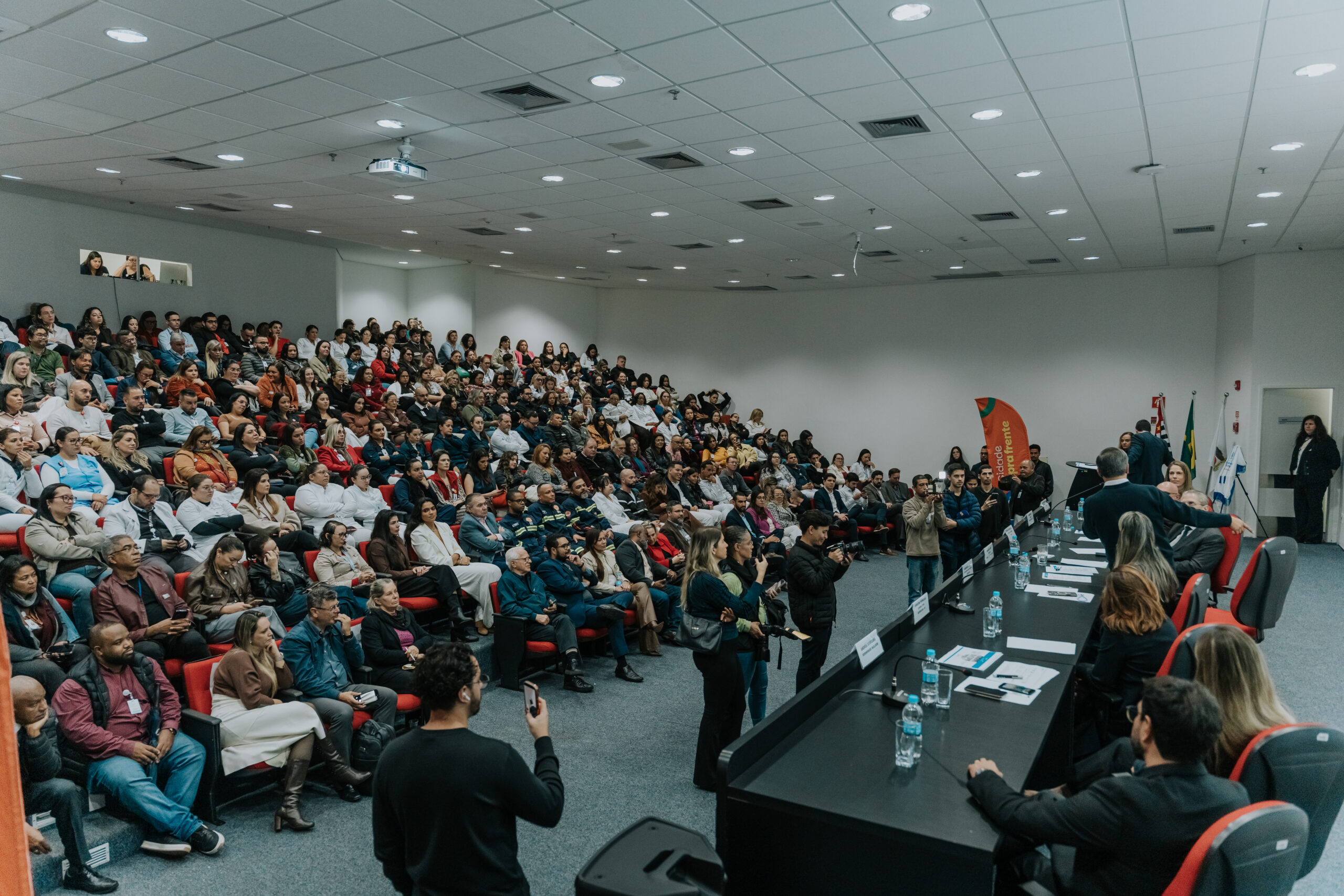 POR AÇÕES DE EXCELÊNCIA NA SAÚDE, SÃO BERNARDO GANHA PLACAS DE CERTIFICAÇÃO INTERNACIONAL DE ‘CIDADE ANGELS’
