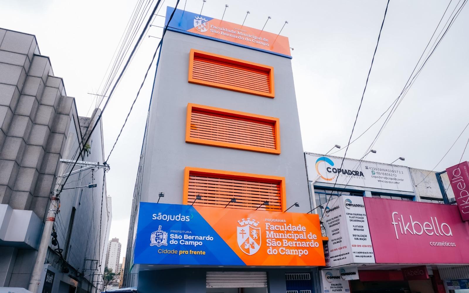 FACULDADE MUNICIPAL DE SÃO BERNARDO REALIZA 3º VESTIBULAR DO PROGRAMA E CHEGARÁ A 600 ALUNOS CONTEMPLADOS