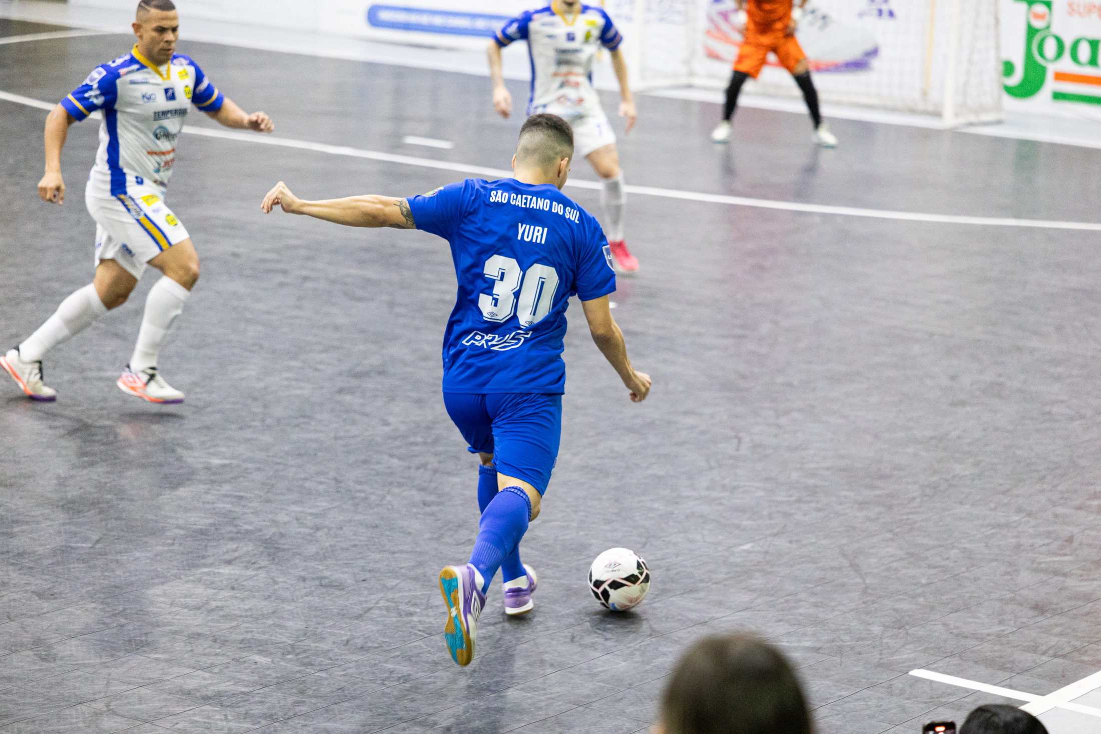 LIGA SÃO CAETANO VENCE DRACENA E SE TORNA LÍDER DA LIGA NACIONAL SILVER DE FUTSAL