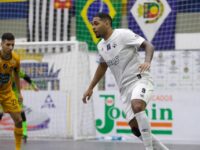 LIGA SÃO CAETANO GOLEIA MAGNUS FUTSAL POR 4 A 0 EM NOITE DO GOLEIRO MURILO