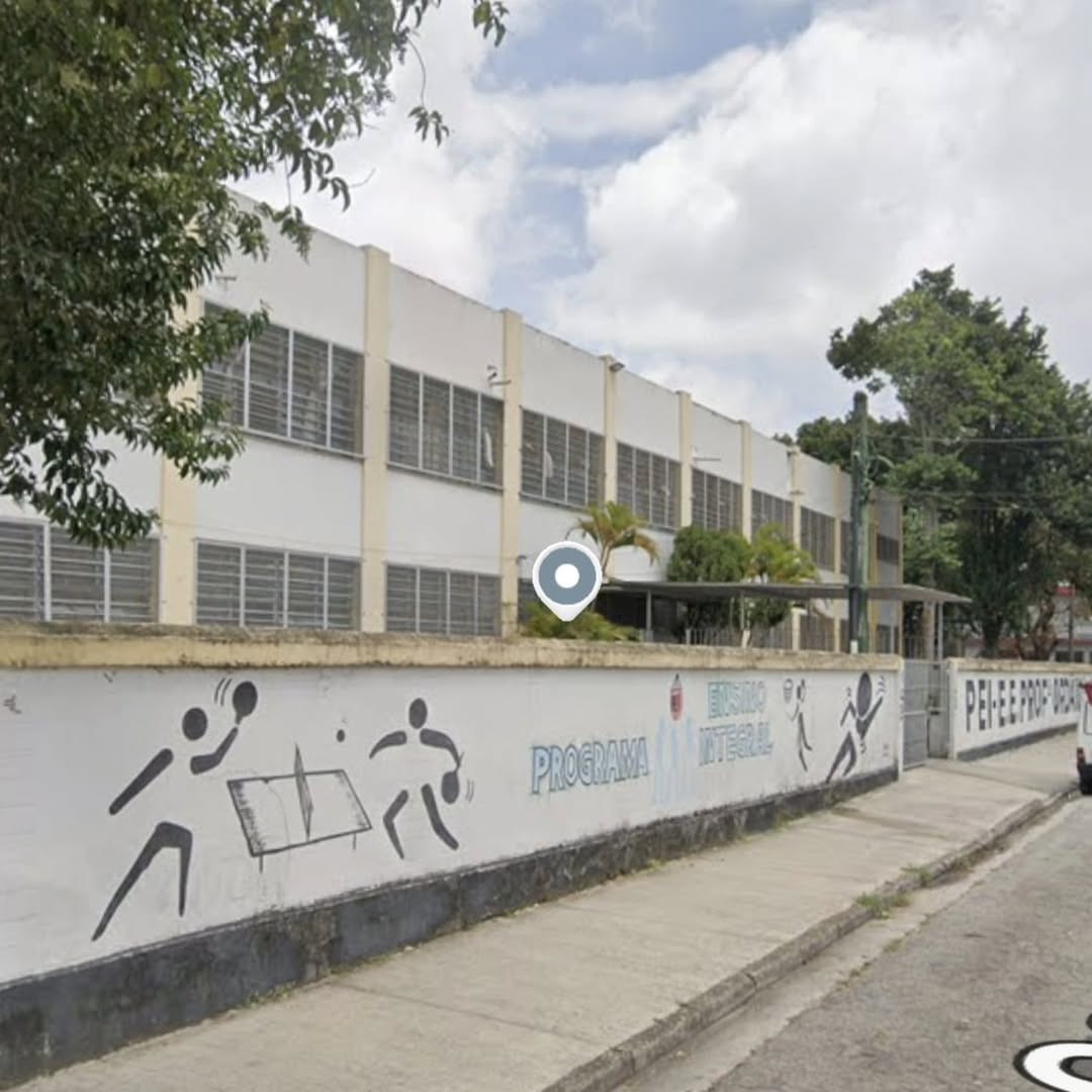 DIRETORA E VICE SÃO DESLIGADAS APÓS ALUNO DE 14 ANOS SER OBRIGADO A FICAR NU EM ESCOLA DE SANTO ANDRÉ