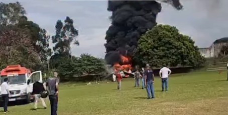 QUEDA DE AVIÃO DE PEQUENO PORTE DEIXA DOIS MORTOS E UM FERIDO EM MARÍLIA