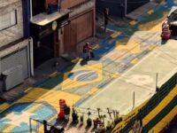 MORADORES DA VILA ALZIRA FRANCO DECORAM RUAS PARA A COPA DO MUNDO EM SANTO ANDRÉ