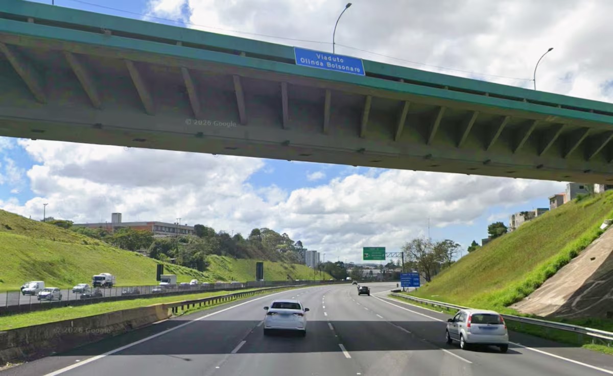 VIADUTO DO KM 15 DA IMIGRANTES VIRA ALVO DE DISPUTA POLÍTICA APÓS HOMENAGEM À MÃE DE BOLSONARO