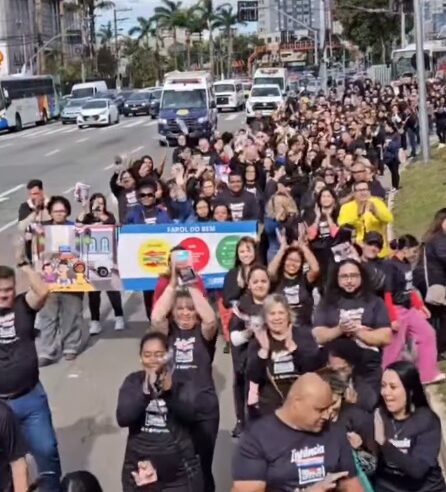 CAMINHADA CONTRA O TRABALHO INFANTIL MARCA MANHÃ DE SÁBADO NO CENTRO DE SÃO BERNARDO