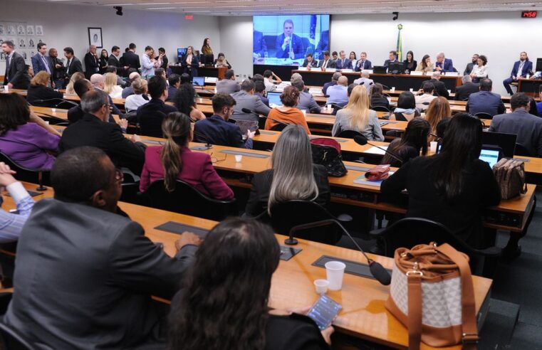 COMISSÃO DA CÂMARA RETOMA NESTA QUARTA-FEIRA DEBATE SOBRE REDUÇÃO DA MAIORIDADE PENAL PARA 16 ANOS