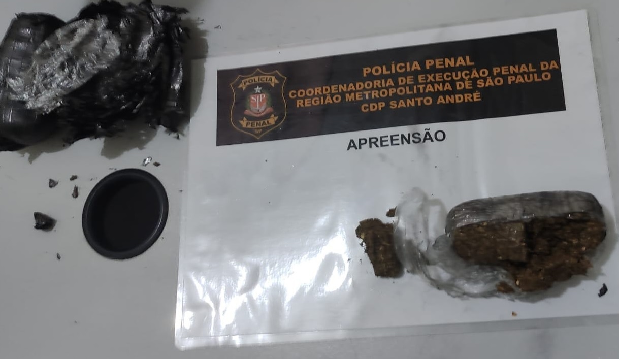 POLICIAIS PENAIS DO CDP DE SANTO ANDRÉ IMPEDEM A ENTRADA DE VISITANTE QUE TENTAVA LEVAR DROGA PARA O COMPANHEIRO PRESO