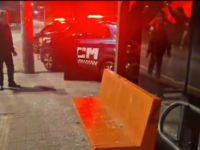 GCM PRENDE EM FLAGRANTE HOMEM QUE DESTRUIU PONTO DE ÔNIBUS NA RUA DOS VIANAS, EM SÃO BERNARDO