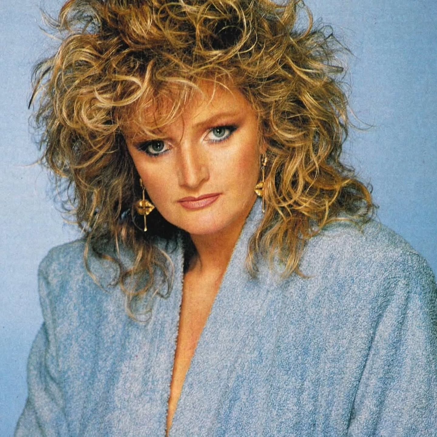 MORRE AOS 75 ANOS BONNIE TYLER, ÍCONE DO ROCK E POP DOS ANOS 1980