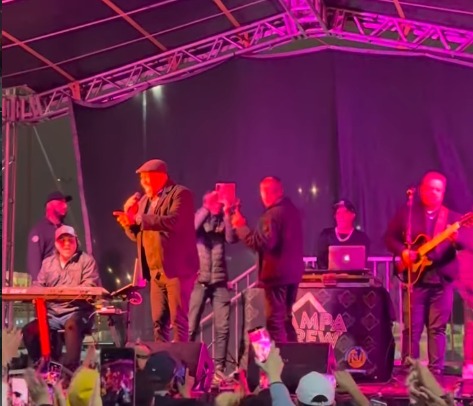 SAMPA CREW FAZ SHOW NO SÃO BERNARDO PLAZA