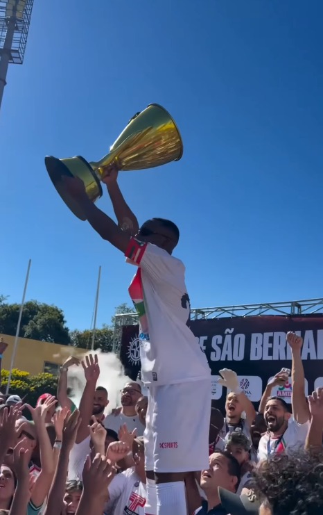 BLUMENAU É CAMPEÃO DA LIGA ESPECIAL DE FUTEBOL 2026