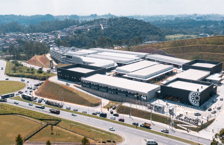 OUTLET PREMIUM IMIGRANTES PROMOVE “SEMANA DA HAVAIANAS” COM 30% DE DESCONTOS E APRESENTA PROGRAMAÇÃO ESPECIAL PARA JULHO