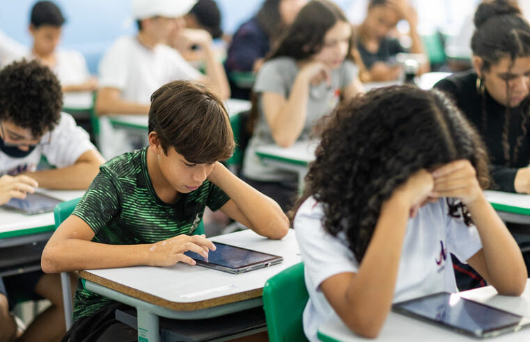 ESCOLAS DA REDE ESTADUAL DE SP DÃO INÍCIO ÀS ATIVIDADES DE APROFUNDAMENTO ANTES DAS PROVAS DE RECUPERAÇÃO