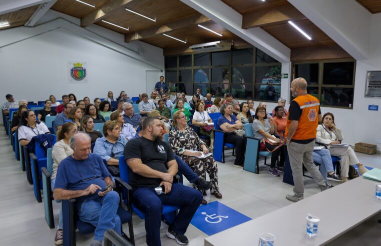 DEFESA CIVIL DE SÃO CAETANO PREPARA VOLUNTÁRIOS PARA GARANTIR SEGURANÇA NAS BARRACAS DA FESTA ITALIANA