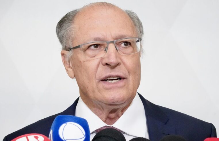 PSB OFICIALIZA CANDIDATURA DE ALCKMIN À VICE-PRESIDÊNCIA DA REPÚBLICA