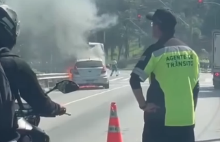 TRÊS ACIDENTES NO MESMO TRECHO DA AVENIDA ANTÔNIO PIRANGA MOBILIZAM TRÂNSITO EM DIADEMA